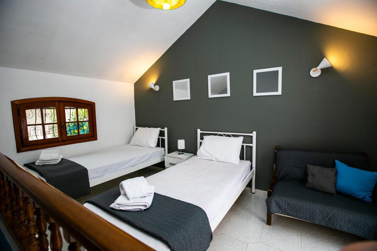 Villa Kouf Nea Iraklitsa ภายนอก รูปภาพ