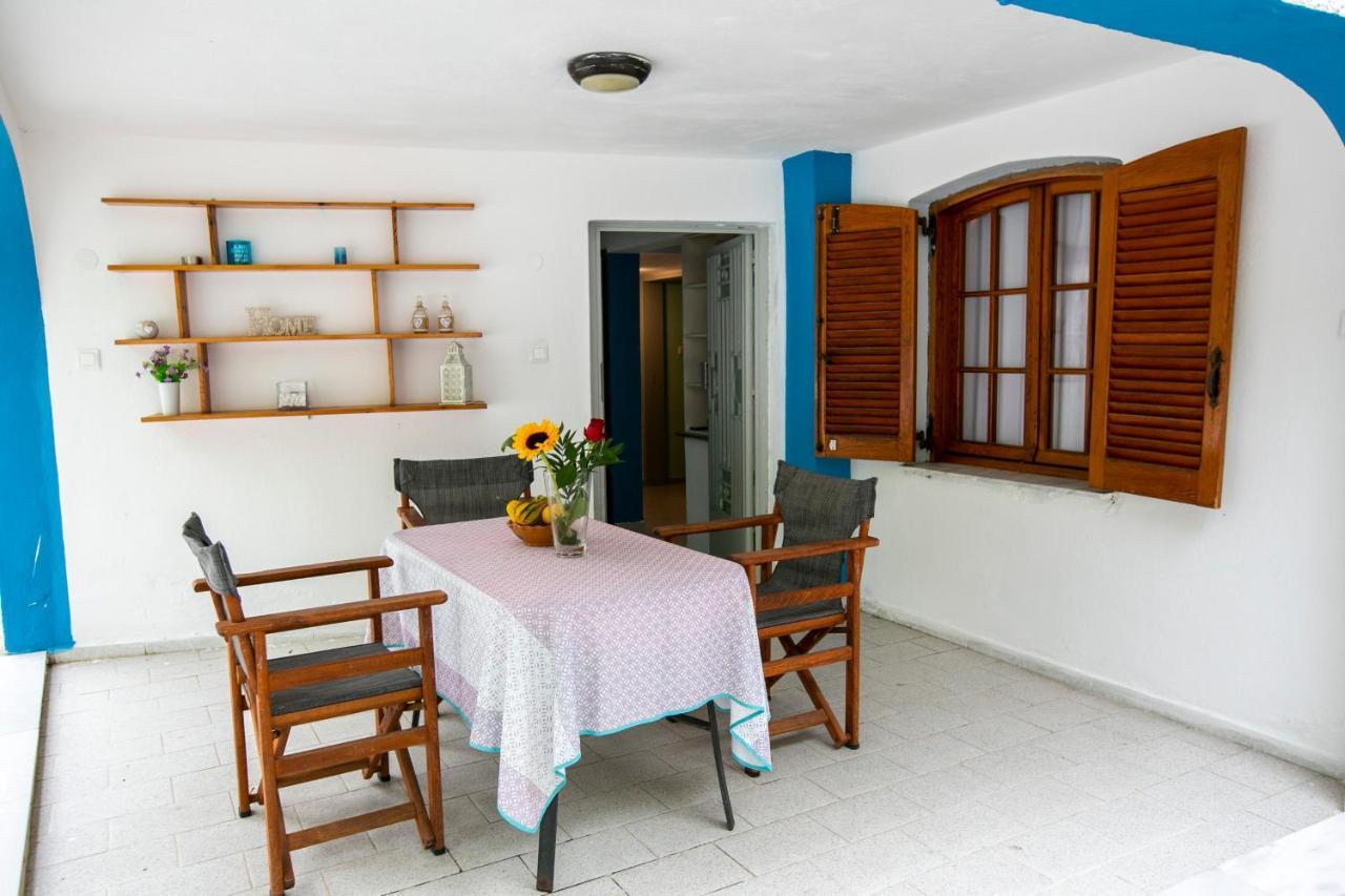 Villa Kouf Nea Iraklitsa ภายนอก รูปภาพ
